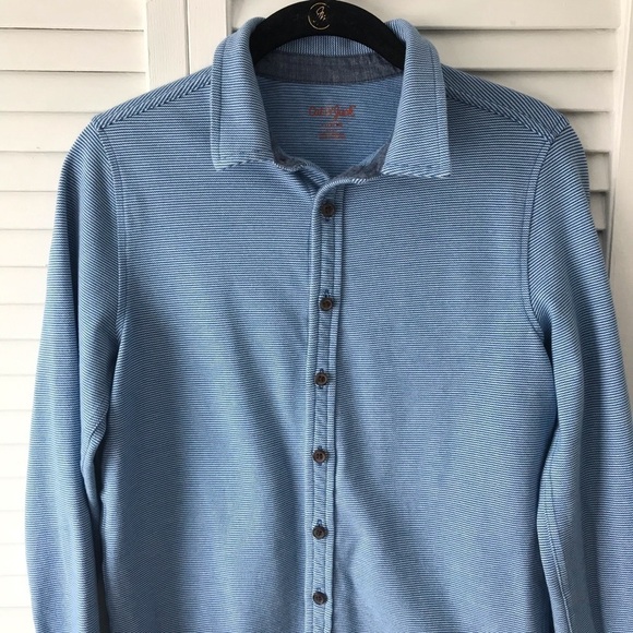 3/$25 Cat & Jack Light Blue White Button Down Shirt - Picture 4 of 6